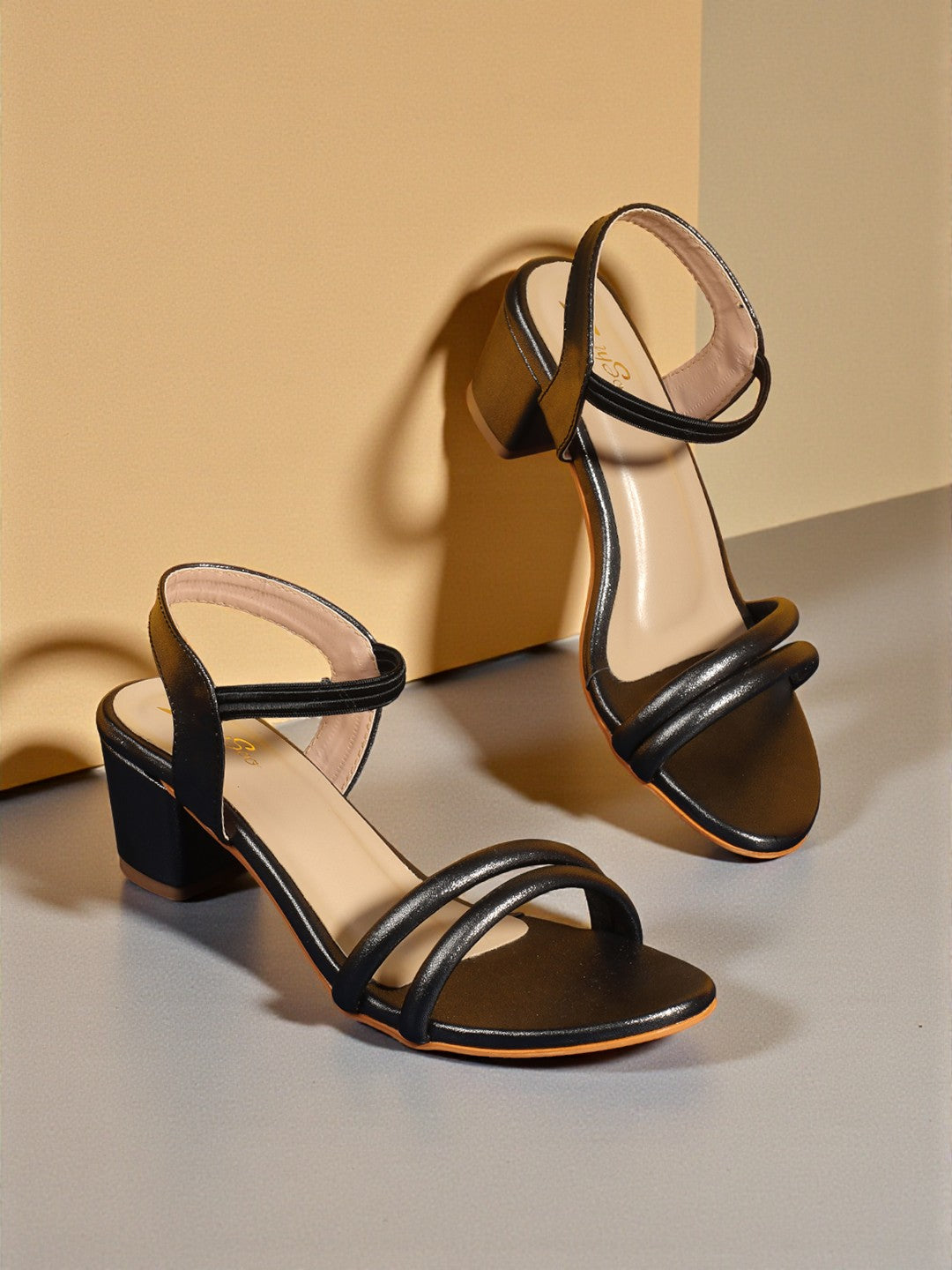 ZaySoo Women Stylish Ankle Strap Block Heel Sandals